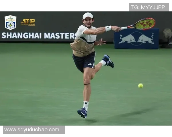 上海网球队在邀请赛积分榜中以80分稳居第一名表现出色