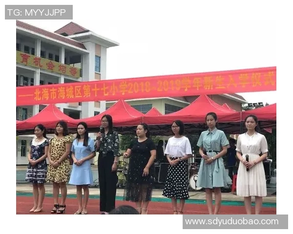 女足球明星的偶像之路：从梦想起航到全球舞台的辉煌成就