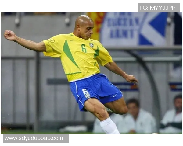 巴西足球巨星的辉煌历程与传奇故事揭秘 巴西足球巨星的辉煌历程与传奇故事揭秘